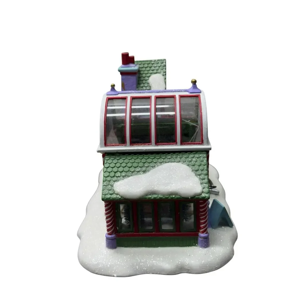 Dept 56 North Pole Series”Beard Bros Sleigh Wash” 56740 Retired 2001 Excellent